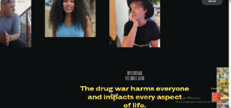 Pantalla de inicio de la web inspiradora "Up rooting the drug war", contra el consumo de drogas.